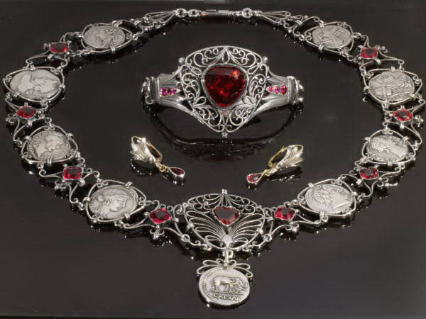 Victorian silver parure set, bracelet, necklace and earrings (image 4 of 9)